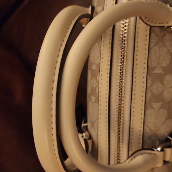 Kate Spade Beige Patterned Satchel *Convert Into Shoulder/ Crossbody With Strap* - Picture 9 of 12